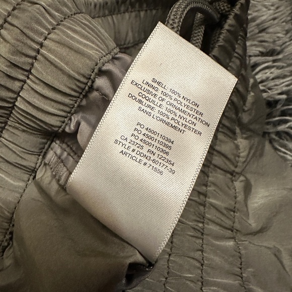 Aritzia TNA Dope Dyed Trackpants - Picture 8 of 8